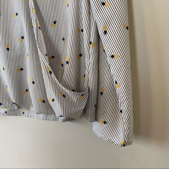 Le Lis-Pinstripe and Pineapple Faux Wrap Slit Bell Sleeve Top (Medium) - Picture 6 of 10